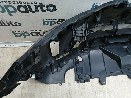 AA046068; Бампер передний; под паркт.; под омыват. (HY32-17F003-AAW) для Land Rover Discovery V L462 (2017 - 2020)/БУ; Оригинал; Р1, Мелкий дефект; 