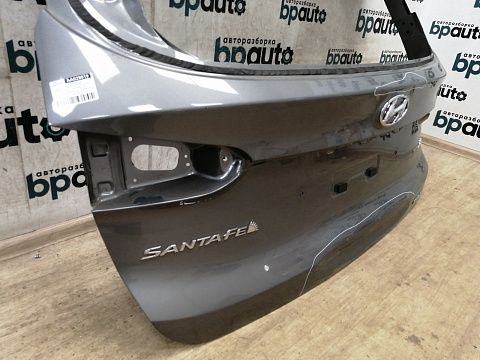 Фотография детали AA029819; Крышка багажника (72800-S1000) для Hyundai Santa Fe/БУ; Оригинал; Р2, Удовлетворительное; . Фото номер 6