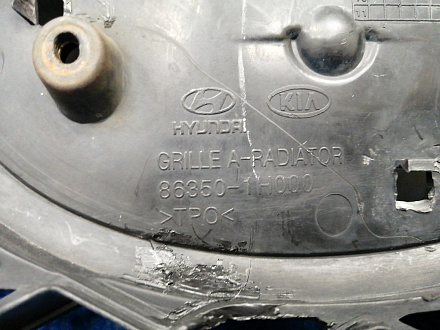 AA037744; Решетка радиатора (86350-1H000) для Kia CEED/БУ; Оригинал; Р2, Удовлетворительное; 
