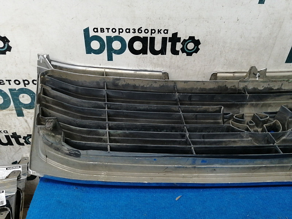 Решетка радиатора Тойота Land Cruiser 100 рест. 2002-2005, б/у, фото 11
