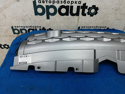 AA030035; Решетка радиатора (DJ32-8200-AA) для Land Rover Range Rover Evoque I (2011 - 2015)/БУ; Оригинал; Р1, Мелкий дефект; 