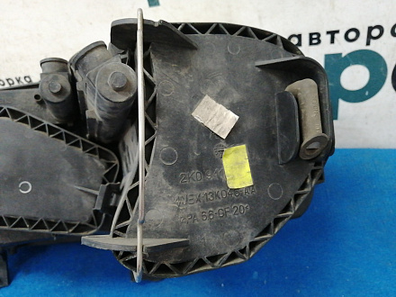 AA025035; Фара галоген правая (2K0941006B) для Volkswagen Touran I (2003-2006)/БУ; Оригинал; Р1, Мелкий дефект; 