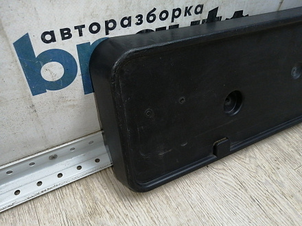 AA045450; Площадка под номер (BB53-17A385) для Ford Explorer V (2011-2015)/БУ; Оригинал; Р1, Мелкий дефект; 