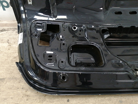 Фотография детали AA038135; Крышка багажника (5C6827025A) для Volkswagen Jetta VI (2010- 2014)/БУ; Оригинал; Р3, Под восстановление; . Фото номер 21