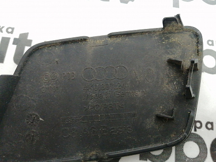 AA045953; Заглушка буксир. крюка переднего бампера (4K0807241) для Audi A6 C8/БУ; Оригинал; Р1, Мелкий дефект; 