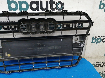 AA026464; Решетка радиатора; под паркт. (8T0 853 651 G) для Audi A5/БУ; Оригинал; Р2, Удовлетворительное; 