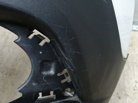 AA045560; Бампер передний; под паркт.; под омыват. (95122388) для Opel Mokka (2012 - 2015)/БУ; Оригинал; Р1, Мелкий дефект; 