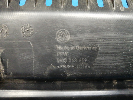 AA036203; Обшивка задней панели (5N0863459) для Volkswagen Tiguan/БУ; Оригинал; Р1, Мелкий дефект; 