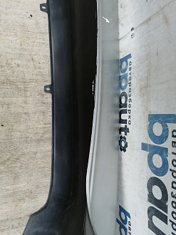 AA045802; Бампер задний; без паркт. (52159-02400) для Toyota Auris I (2007- 2010)/БУ; Оригинал; Р1, Мелкий дефект; 