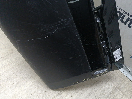 AA045899; Бампер задний; под паркт. (J8A2-17A958-AB) для Land Rover Range Rover Velar L560 (2017 - 2023)/БУ; Оригинал; Р1, Мелкий дефект; 