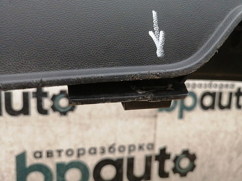 Фотография детали AA036380; Бампер задний, длинный; без паркт. (2K5807421H) для Volkswagen Caddy IV (2015-2020)/БУ; Оригинал; Р1, Мелкий дефект; . Фото номер 11