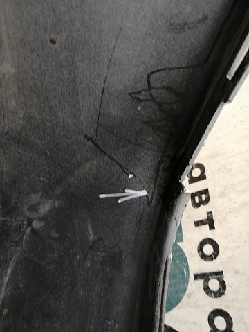 Фотография детали AA042870; Бампер задний; без паркт. (8200916804) для Renault Logan I рест. (2009-2015)/БУ; Оригинал; Р1, Мелкий дефект; . Фото номер 30