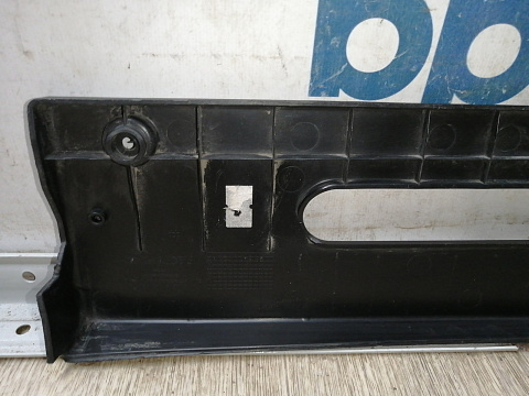 Фотография детали AA045181; Площадка под номер (86529-BW000) для Hyundai Creta II (2021-2023)/БУ; Оригинал; Р1, Мелкий дефект; . Фото номер 10