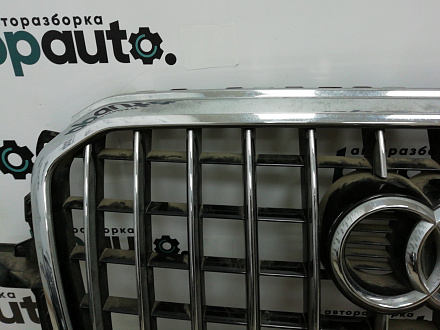 AA000989; Решётка радиатора, S-line; под паркт. (8R0 853 651 AB) для Audi Q5 I рест. (2012-2017)/БУ; Оригинал; Р0, Хорошее; 