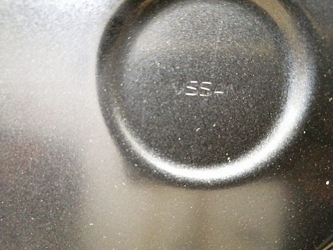 Фотография детали AA041774; Дверь передняя левая (H010A-1KLMA) для Nissan Juke/БУ; Оригинал; Р1, Мелкий дефект; . Фото номер 21