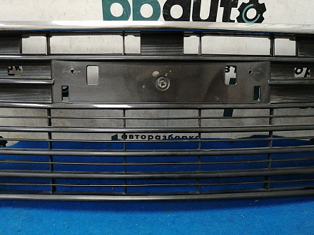AA030959; Решетка переднего бампера (53112-33160) для Toyota Camry 55 рест. (2014 — 2017)/БУ; Оригинал; Р2, Удовлетворительное; 