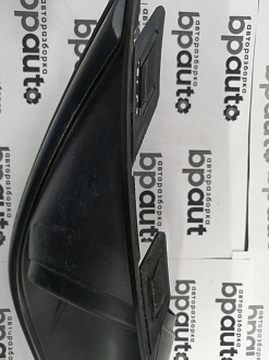 AA045551; Накладка ПТФ левая (6400G481) для Mitsubishi Outlander/БУ; Оригинал; Р1, Мелкий дефект; 