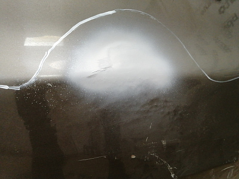 Фотография детали AA043228; Крышка багажника (67005-42430) для Toyota Rav4 40 (2013 — 2015)/БУ; Оригинал; Р2, Удовлетворительное; . Фото номер 10