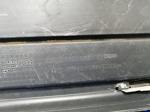 Фотография детали AA028233; Решетка переднего бампера (CN15-17B968) для Ford EcoSport I (2014-2018)/БУ; Оригинал; Р2, Удовлетворительное; . Фото номер 23