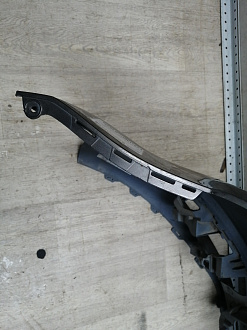 BA000249; Бампер передний; под паркт.; под омыват. (5M0807221N) для Volkswagen Golf Plus II (2009-2014)/БУ; Оригинал; Р1, Мелкий дефект; 