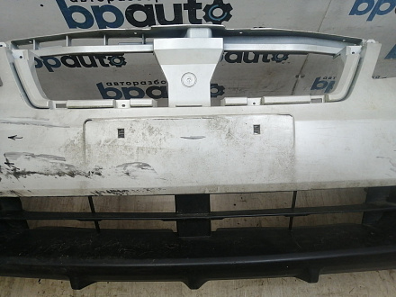 AA046360; Бампер передний, V-2.0; без паркт.; без омыват. (57704-FG130) для Subaru Impreza III (2007-2010)/БУ; Оригинал; Р1, Мелкий дефект; 