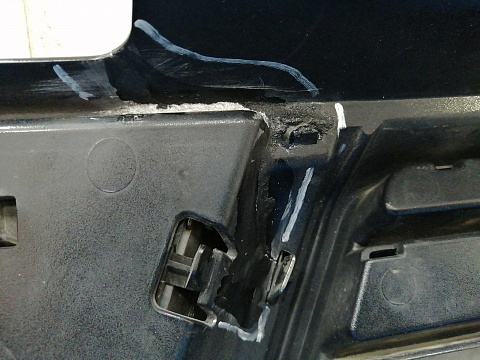 Фотография детали AA033313; Решетка радиатора (62310-BR00A) для Nissan Qashqai I рест. (2010-2013)/БУ; Оригинал; Р1, Мелкий дефект; . Фото номер 16