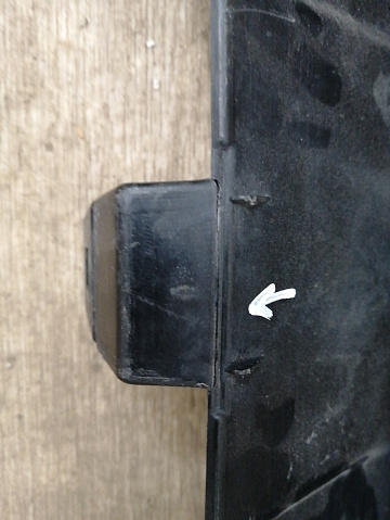 Фотография детали AA034525; Юбка переднего бампера под накладку (86525-2BAA0) для Hyundai Santa Fe II рест. (2010-2012)/БУ; Оригинал; Р2, Удовлетворительное; . Фото номер 20
