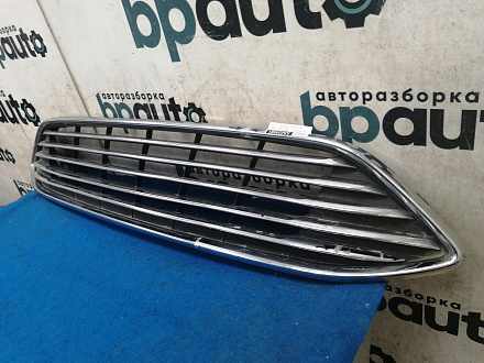 Решетка радиатора Форд Focus III Wagon рест. 2015- 2019, б/у, фото 3