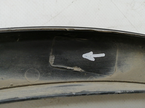 Фотография детали AA029702; Накладка крыла передняя правая, расширитель (5NA854732E) для Volkswagen Tiguan II (2016- 2020)/БУ; Оригинал; Р1, Мелкий дефект; . Фото номер 14