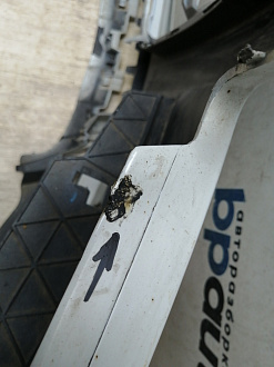 AA045516; Бампер передний; под паркт.; под омыват. (4L0 807 437 H) для Audi Q7 I рест. (2010-2015)/БУ; Оригинал; Р2, Удовлетворительное; 