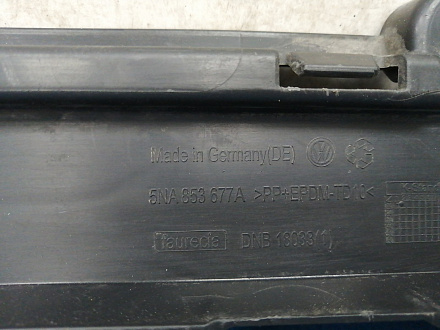 AA033355; Решетка переднего бампера центральная; под паркт. (5NA853677A) для Volkswagen Tiguan II (2016- 2020)/БУ; Оригинал; Р2, Удовлетворительное; 