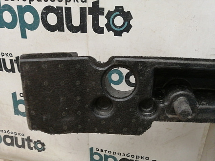 AA037447; Абсорбер переднего бампера (52611-06580) для Toyota Camry 70 рест. (2021-2024)/БУ; Оригинал; Р1, Мелкий дефект; 