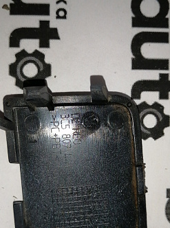 AA045006; Заглушка буксир. крюка заднего бампера (3C5807441) для Volkswagen Passat B6 Sedan (2005-2010)/БУ; Оригинал; Р0, Хорошее; 