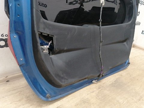 Фотография детали AA039124; Крышка багажника (67005-02280) для Toyota Auris II (2013 — 2015)/БУ; Оригинал; Р1, Мелкий дефект; . Фото номер 11
