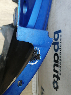 AA046077; Бампер задний; без паркт. (85022 9U040) для Nissan Note/БУ; Оригинал; Р1, Мелкий дефект; 