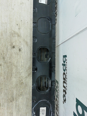 Фотография детали AA003015; Усилитель заднего бампера (A2466100014) для Mercedes-Benz/БУ; Оригинал; Р2, Удовлетворительное; . Фото номер 4