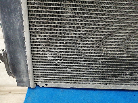 Фотография детали AA031909; Радиатор охлаждения, 400H (16041-20351) для Lexus RX II (2004 — 2008)/БУ; Оригинал; Р1, Мелкий дефект; . Фото номер 12