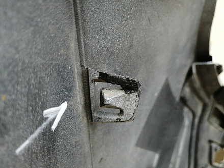 AA045880; Бампер передний; под паркт.; под омыват. (J8A2-17F003-AAW) для Land Rover Range Rover Velar L560 (2017 - 2023)/БУ; Оригинал; Р1, Мелкий дефект; 