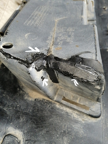 Фотография детали AA045389; Бампер передний; под паркт.; без омыват. (ANJ93404) для Cadillac Escalade IV (2014-2020)/БУ; Оригинал; Р2, Удовлетворительное; . Фото номер 37