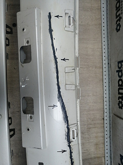 AA045985; Бампер передний; под паркт.; под омыват. (52119-60G50) для Toyota Land Cruiser Prado 150 рест. (2013 — 2017)/БУ; Оригинал; Р2, Удовлетворительное; 