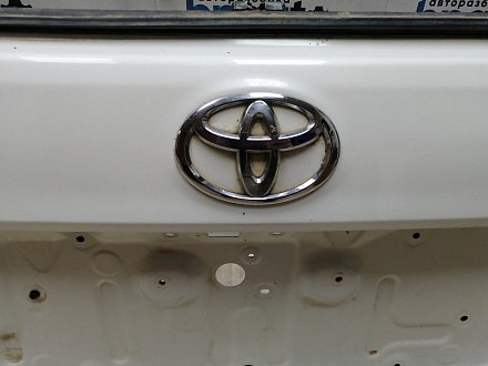 AA045270; Крышка багажника (67005-60F50) для Toyota Land Cruiser Prado 150 (2010 — 2013)/БУ; Оригинал; Р2, Удовлетворительное; 