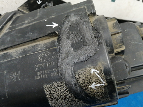 Фотография детали AA024315; Фара галоген правая (92102-2B011) для Hyundai Santa Fe/БУ; Оригинал; Р1, Мелкий дефект; . Фото номер 7