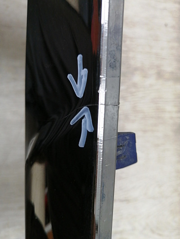 Фотография детали AA043997; Молдинг на решетку радиатора нижний (53122-78010) для Lexus NX рест. (2017-2021)/БУ; Оригинал; Р1, Мелкий дефект; . Фото номер 18