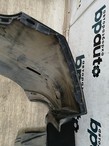 Фотография детали AA030202; Бампер задний; под паркт. (30678710) для Volvo XC70 II рест. (2013-2016)/БУ; Оригинал; Р1, Мелкий дефект; . Фото номер 19