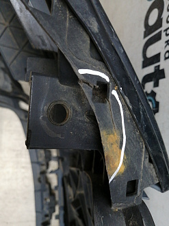 AA045533; Бампер передний; под паркт.; под омыват. (4L0 807 437 H) для Audi Q7 I рест. (2010-2015)/БУ; Оригинал; Р1, Мелкий дефект; 