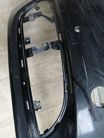 Фотография детали AA045324; Бампер передний; под паркт.; без омыват. (22787147) для Opel Insignia/БУ; Оригинал; Р1, Мелкий дефект; . Фото номер 4