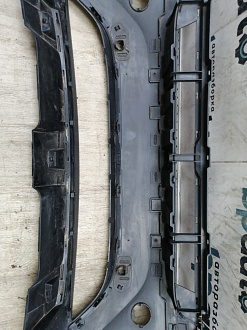 AA044385; Бампер передний; под паркт.; без омыват. (51117176266) для BMW Х6 I (E71) (2007-2012)/БУ; Оригинал; Р1, Мелкий дефект; 