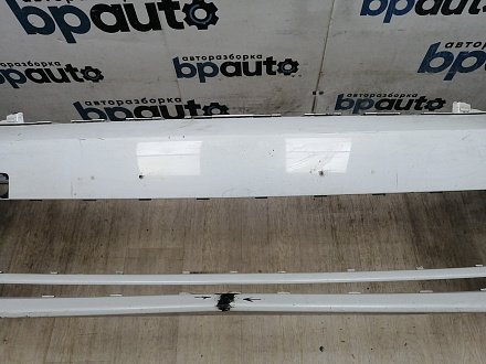 AA045690; Бампер передний; под паркт.; под омыват. (5СU807221A) для Volkswagen Jetta VI рест. (2015-2018)/БУ; Оригинал; Р1, Мелкий дефект; 