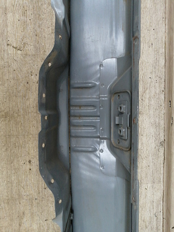 Фотография детали AA029679; Задняя панель (65880-2B500) для Hyundai Santa Fe II рест. (2010-2012)/Нов с деф; Оригинал; Р0, Хорошее; . Фото номер 14