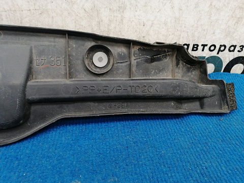 Фотография детали AA036705; Уплотнитель переднего левого крыла, с торца двери (53828-47030) для Toyota Prius/БУ; Оригинал; Р0, Хорошее; . Фото номер 6